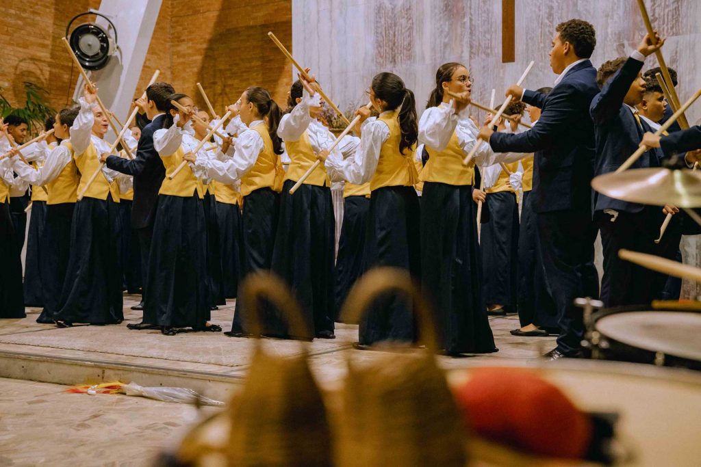 2024-11-22-canarinhos-itabirito-igreja-anglicana-fotos-íris-zanetti-57
